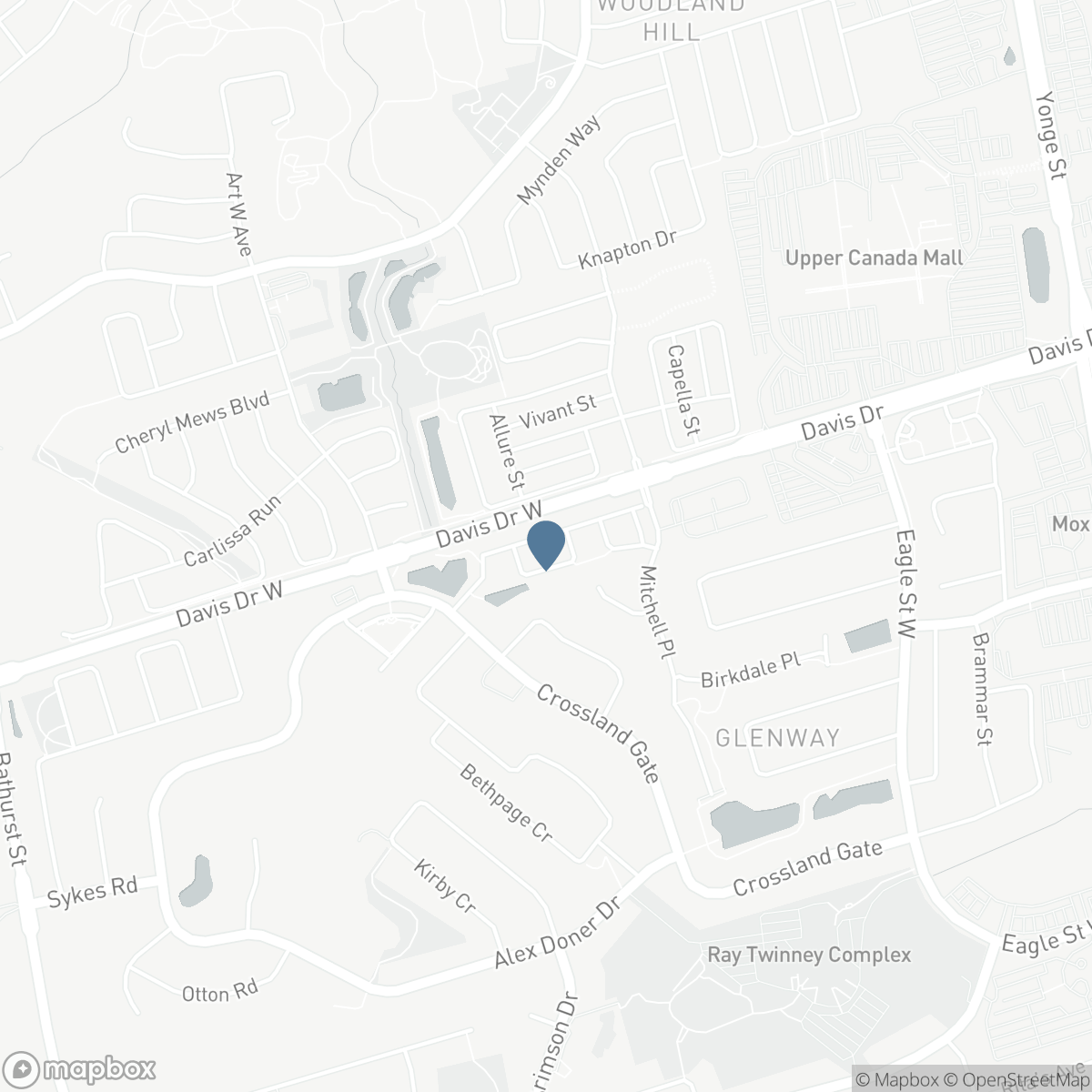 208 HARDING PARK STREET, Newmarket, Ontario L3Y 0E3